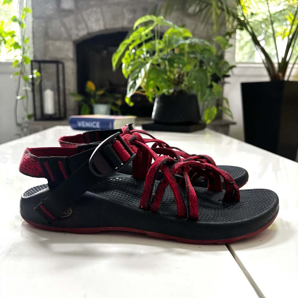 Chaco ZX2 Yampa Spirit Sandals Women's 7 Red Hiking Trail Water Strappy